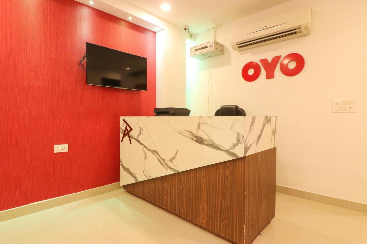 ホテル Oyo 63841 ホワイト オーキッド Indraprastha エクステリア 写真